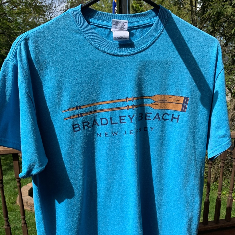 Men’s tee